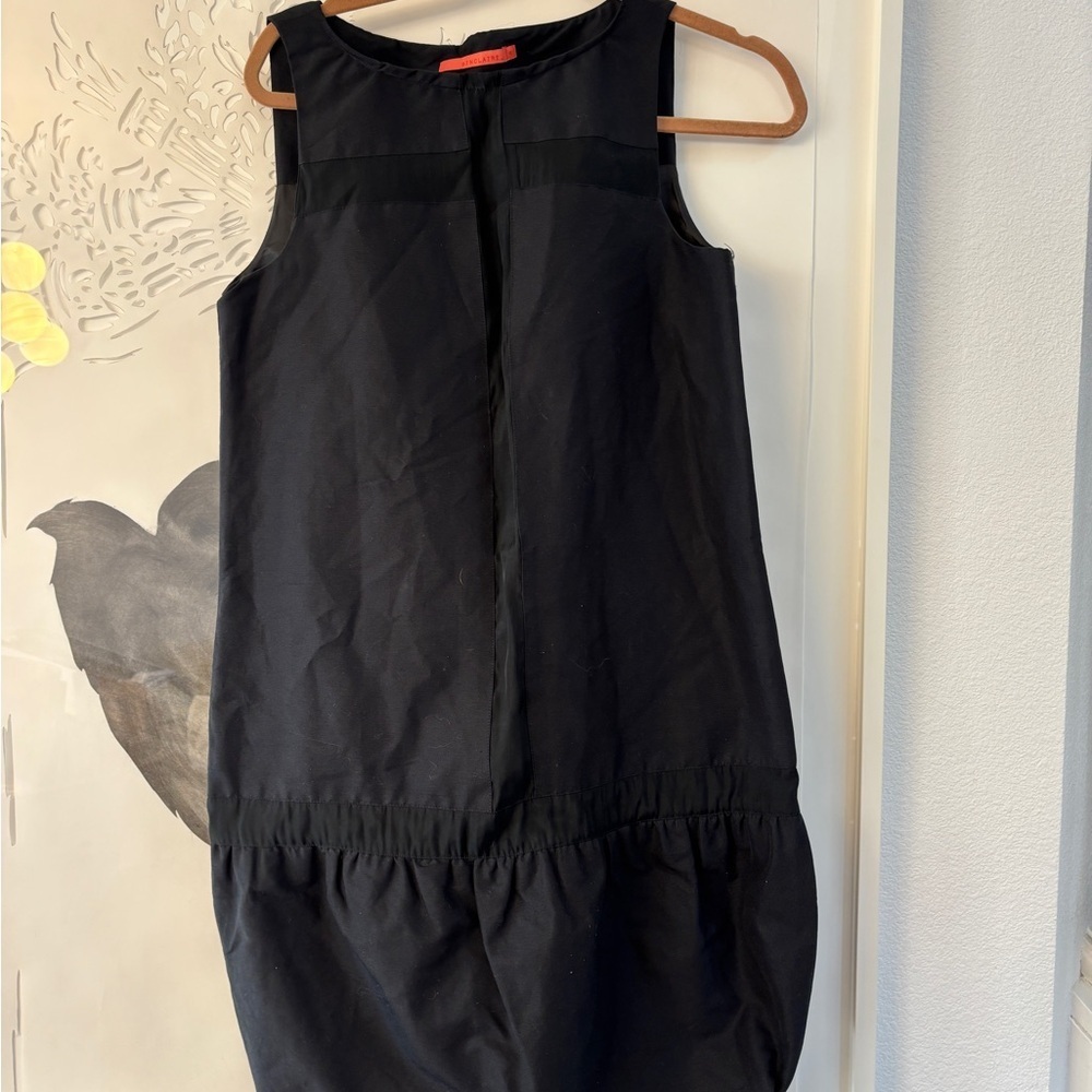 Sinclair high style Elegant Black Sleeveless holiday Dress size4